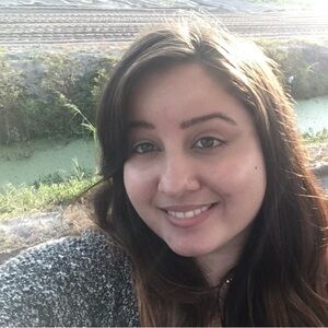 Meet your Posher, Denisse